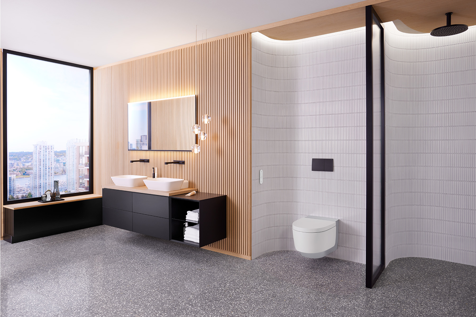 2023_Geberit AquaClean Mera chrome with remote control_ONE_Big Size